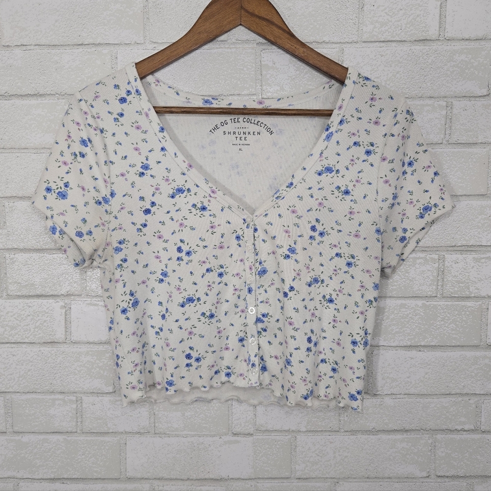 Aero cute floral OG Tee Collection Shrunken Tee